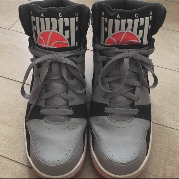 Nike Mach Force Mid - Picture 4 of 4